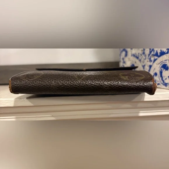 Authentic Vintage Louis Vuitton Monogram Wallet - Picture 9 of 14